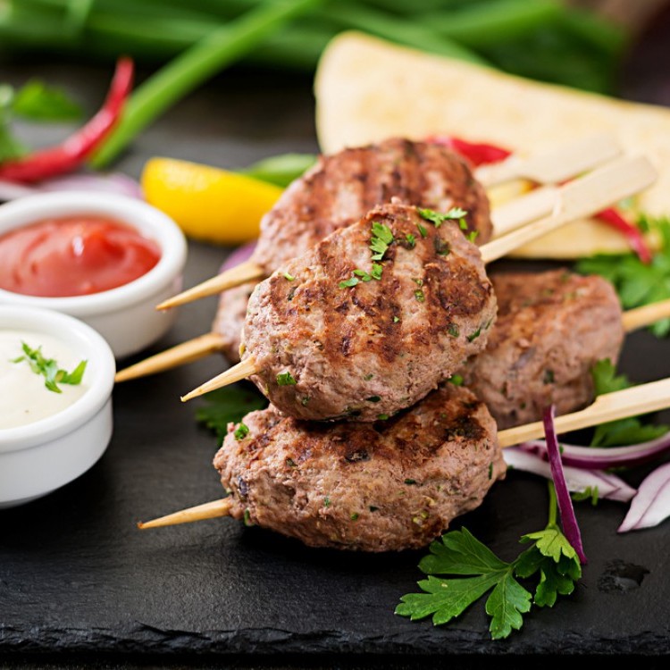 074ce653778b1d561206dbdb8a30e2f6_w750_h750 كفتة مشوية... سهلة وسريعة