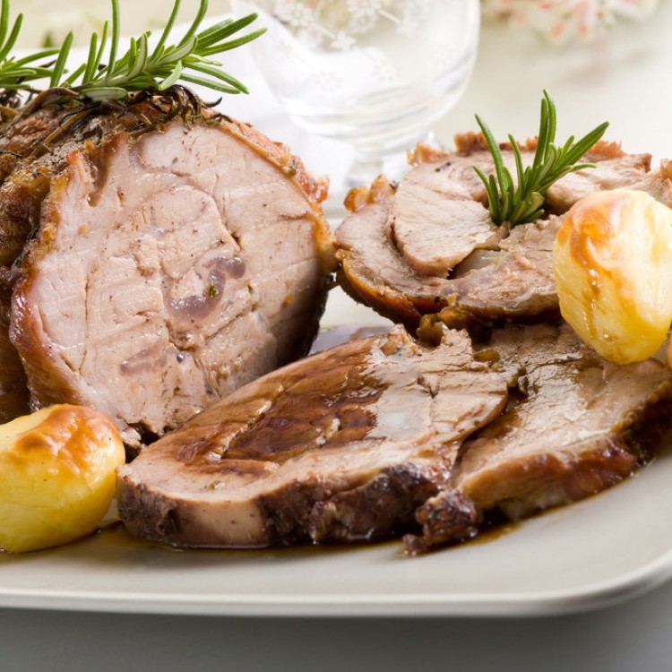 0bcbc9eef22664f9cd1fa67b63a22ef6_w750_h750 روستو اللحم على الطريقة اللبنانية