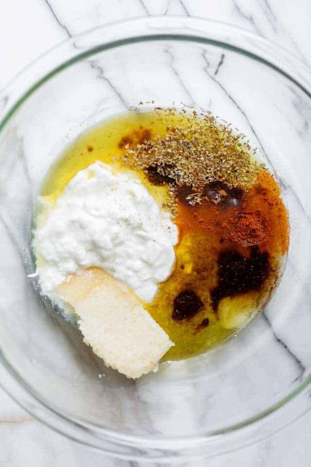 تحضير تتبيلة الشيش طاووق