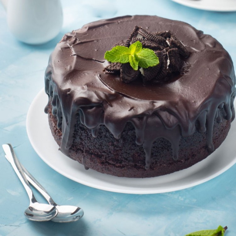 1f0ad85b88a94868fa4205060d778528_w750_h750 كيك شوكولاتة سريع وسهل