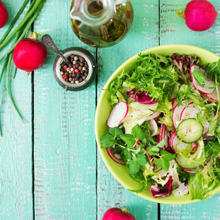 1f9221de2020ff853039bbe07d5c1694_w750_h750 سلطة خضراء للرجيم