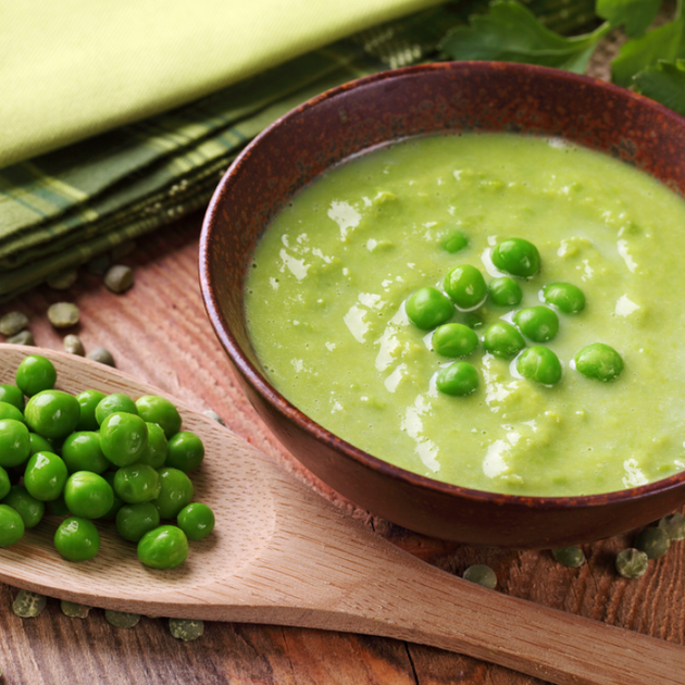 شوربة البازيلا بالكريمة