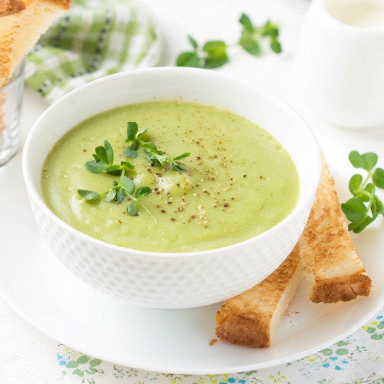 24b24355351f6604f485bd9e5fc1333f_w750_h750 شوربة الكوسا بالشوفان