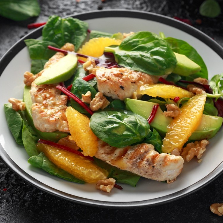 26ef35db065c349332e77803ecbd1caa_w750_h750 سلطة الدجاج المشوي بالبرتقال والأفوكادو