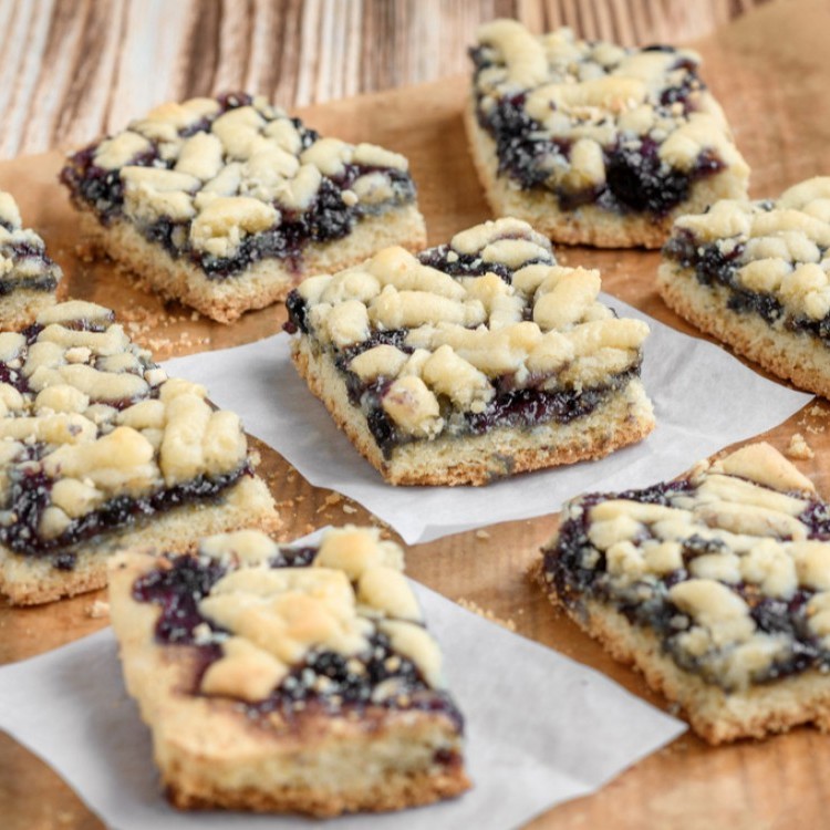 2d0e8b9b4e28760fa8115d5625fb7f3d_w750_h750 مبروشة بالبلوبيري