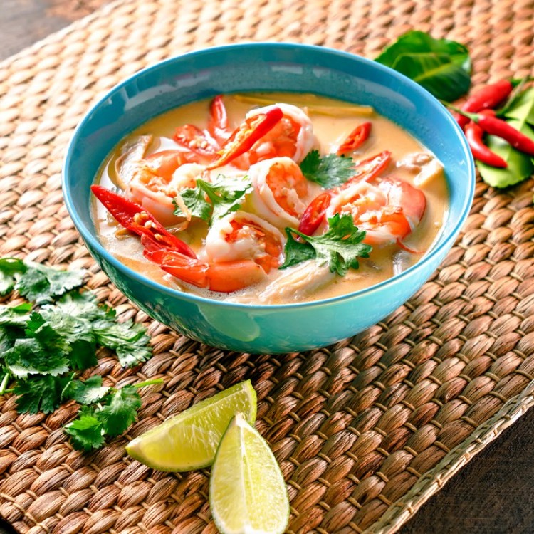 شوربة الجمبري بالخضار