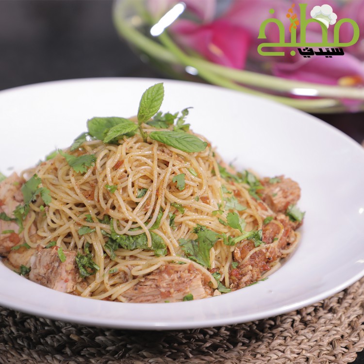 مكرونة بالتونة خطوة بخطوة بالصور