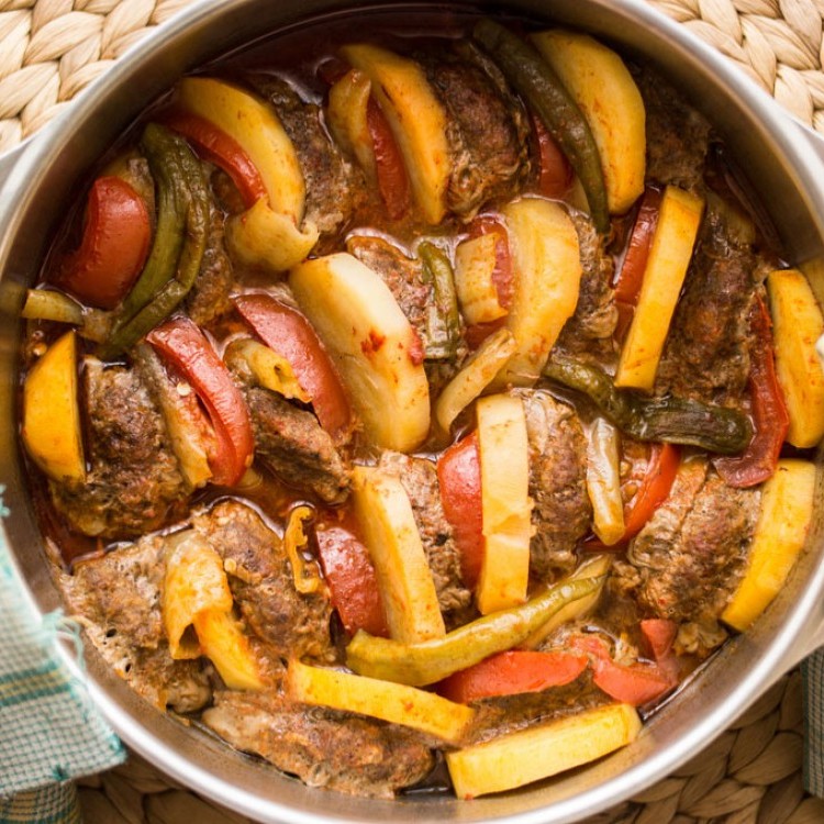 3b15b387a82357319cfac1ca2e445fa8_w750_h750 صينية الكفتة بالبطاطس والباذنجان