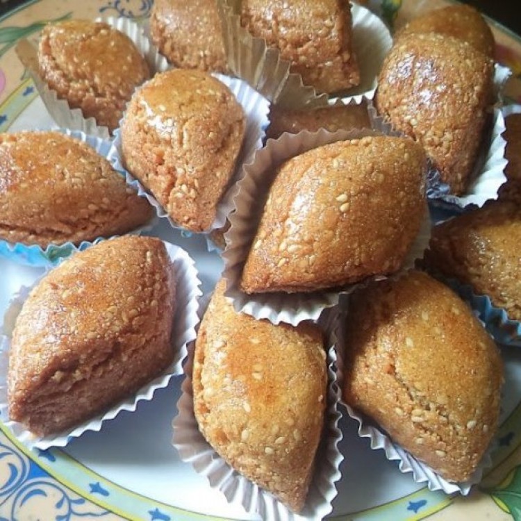 407e9562791060cb7f8ee2d8fb659f5d_w750_h750