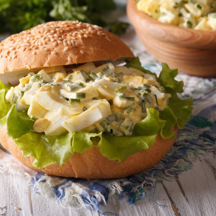 43a89b6ab513d705ed4bf3070d2a4bb1_w750_h750 ساندويش البيض مع الخس والمايونيز