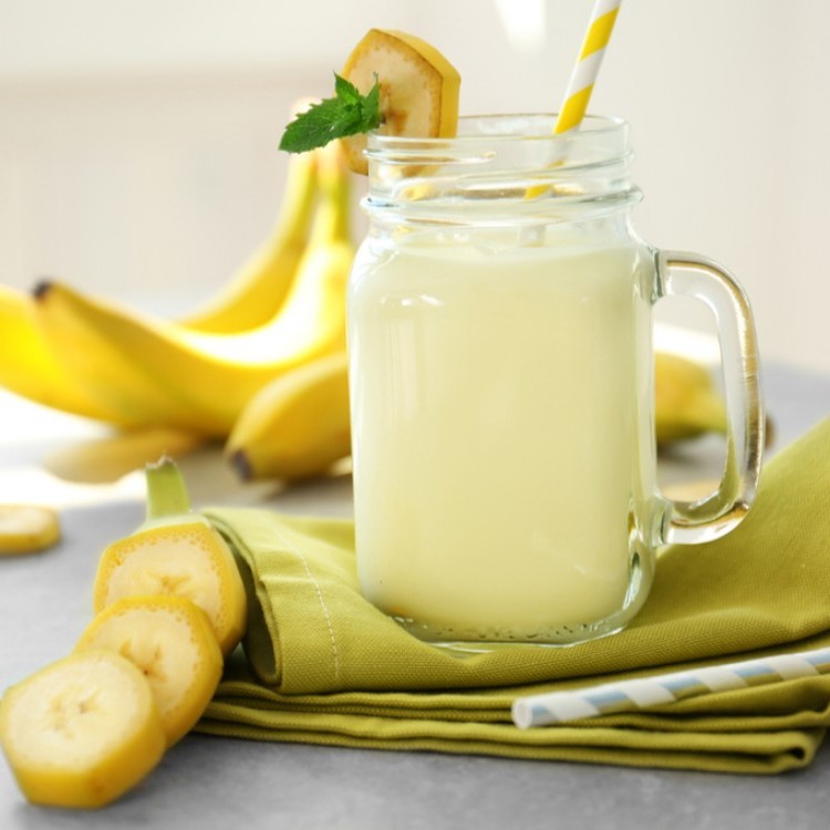 48bacff1a14e01e3689ef8a1d383bee9_w750_h750 ميلك شيك موز صحي