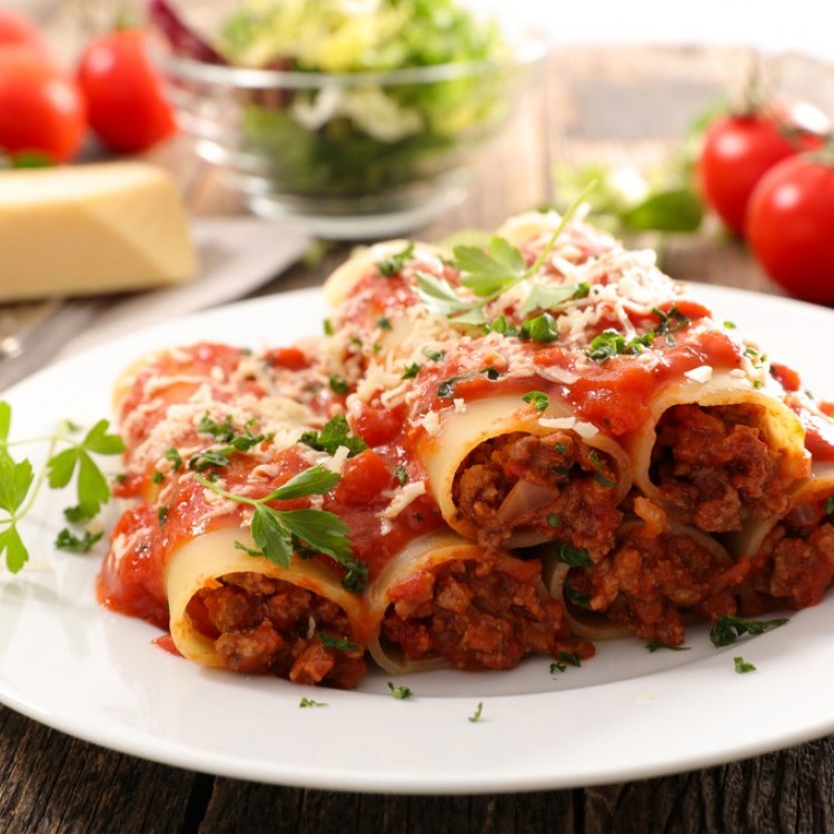 4b5bfd345d8a7b3cba35c45667e964de_w750_h750 كانيلوني باللحم المفروم