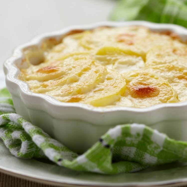 4cfab1a8c4aa2ff8f5a2bceae68142b8_w750_h750 بطاطس بالبشاميل