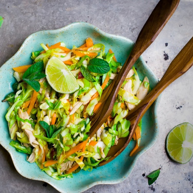 سلطة الملفوف