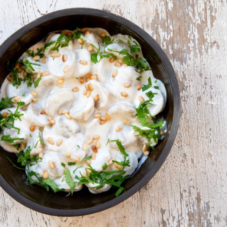 5e12bf52c1703d2705231e46c48fb579_w750_h750 شيشبرك باللبن