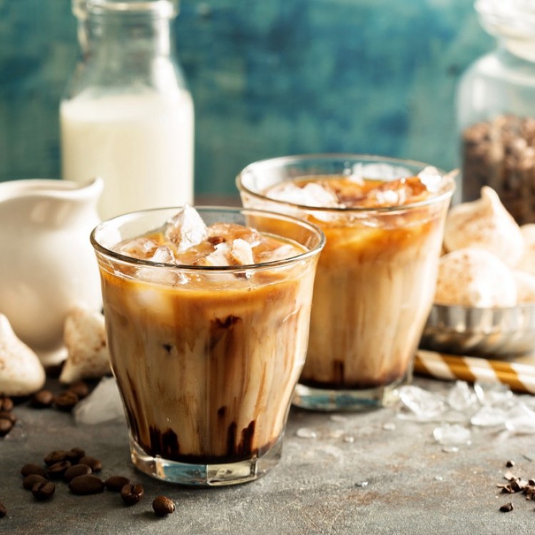 6539380e3afcfb3d1df427b7f0fbe1db_w750_h750 آيس كوفي بالحليب المكثف والهيل