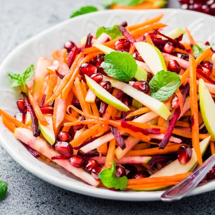 6a7ace269c2c6189cf030dab070a8087_w750_h750 سلطة الجزر بالتفاح