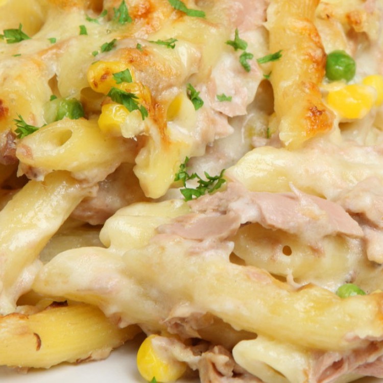 7052f6c61581406d94d0d2d6fbc09562_w750_h750 مكرونة بالبشاميل والتونة