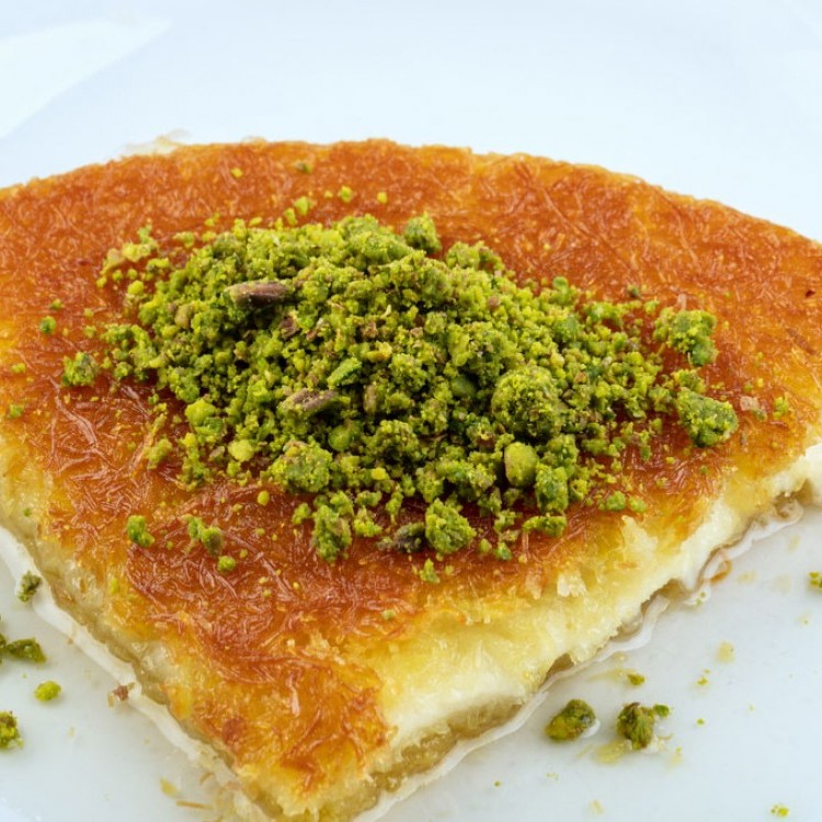 7e744b8628f6a379e94fb56c3d12e8b8_w750_h750 كنافة بالجبن العكاوي