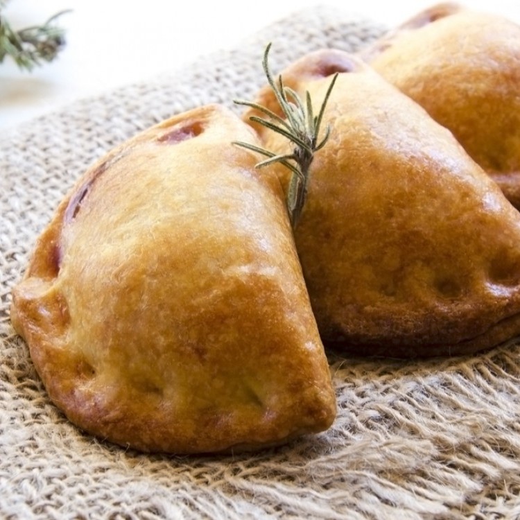 7ef29002f3361bb1135d47dd54d43734_w750_h750 فطاير التونة للسحور