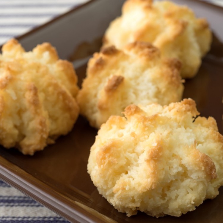 800f801f91745718da0f54039a59f472_w750_h750 كوكيز جوز الهند بثلاث مكونات فقط لضيافة العيد