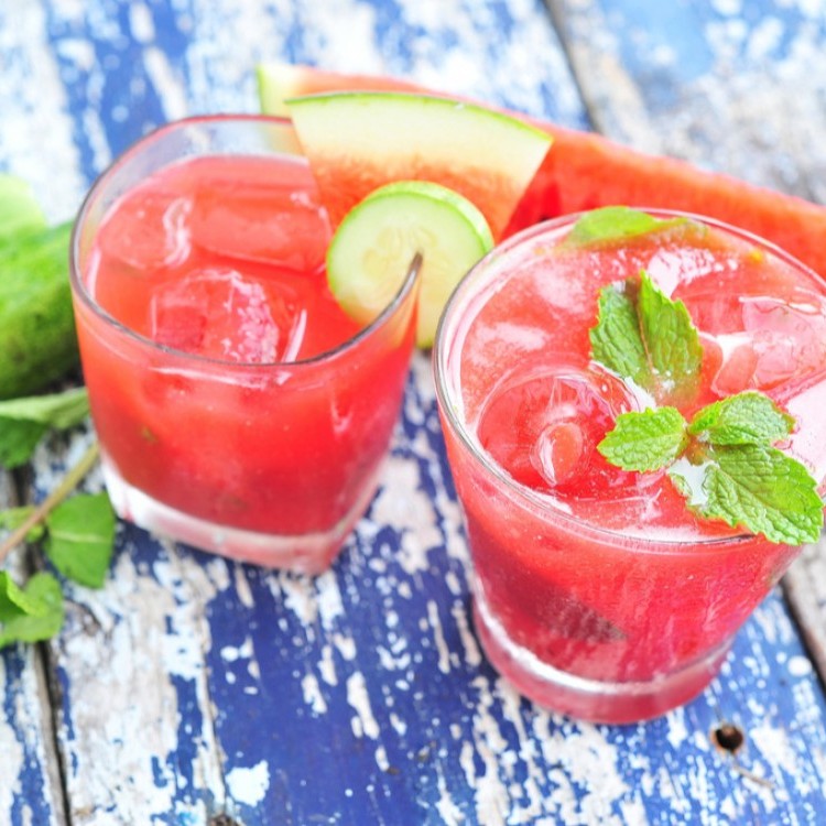 8542dff54b10e382164949634da5547e_w750_h750 عصير البطيخ مع الخيار