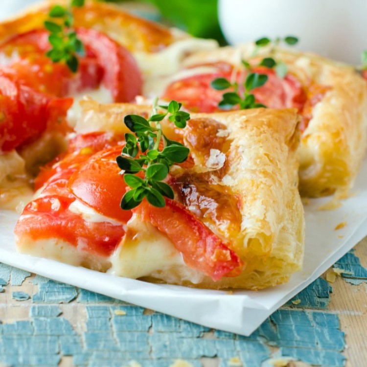 8a2e4f71480605e058592e8fc2cc70e3_w750_h750 مقبلات البف بالطماطم والجبن