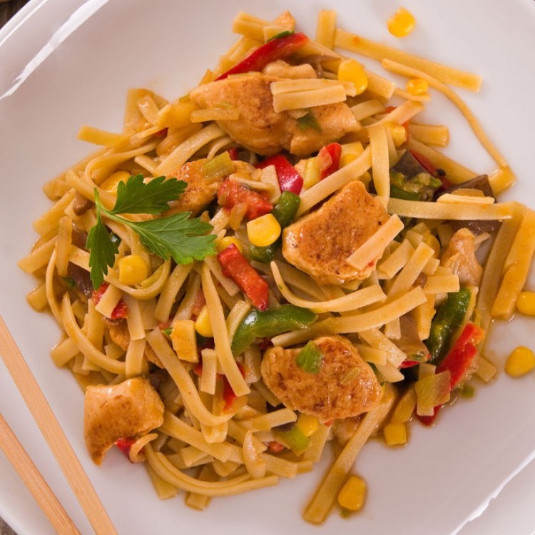 مكرونة بالصويا صوص