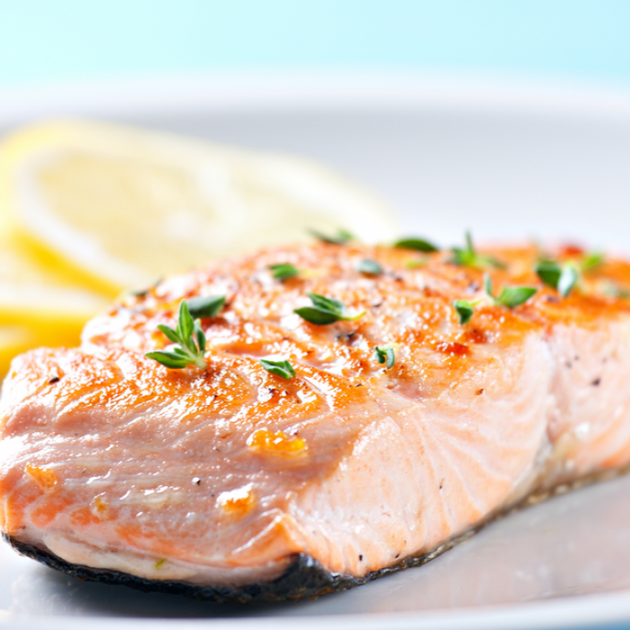 8cc471111bf26454e127c74c888b259d_w750_h750 سلمون مشوي بالأعشاب والليمون للرجيم