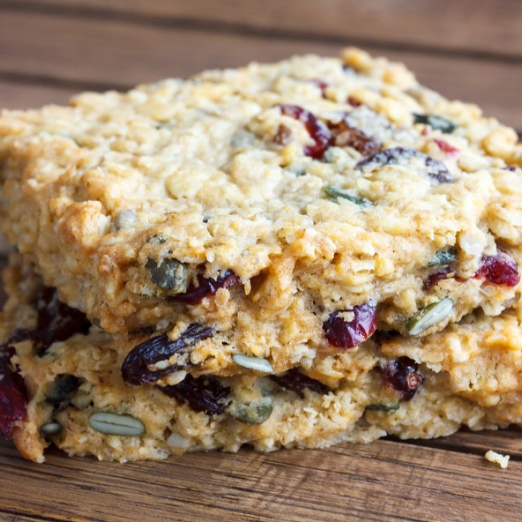 8e181d759ca7fd3e7d31a105c52ca0f7_w750_h750 شوفان مع الموز والبلوبيري للفطور