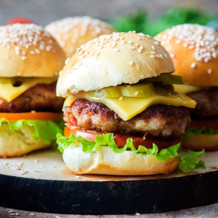 برجر اللحم المشوي