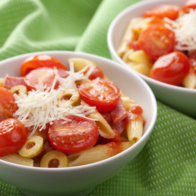 95ab0204e0cba3994e87795cf9be8a8e_w750_h750 سلطة المكرونة بالطماطم المشوية والزيتون