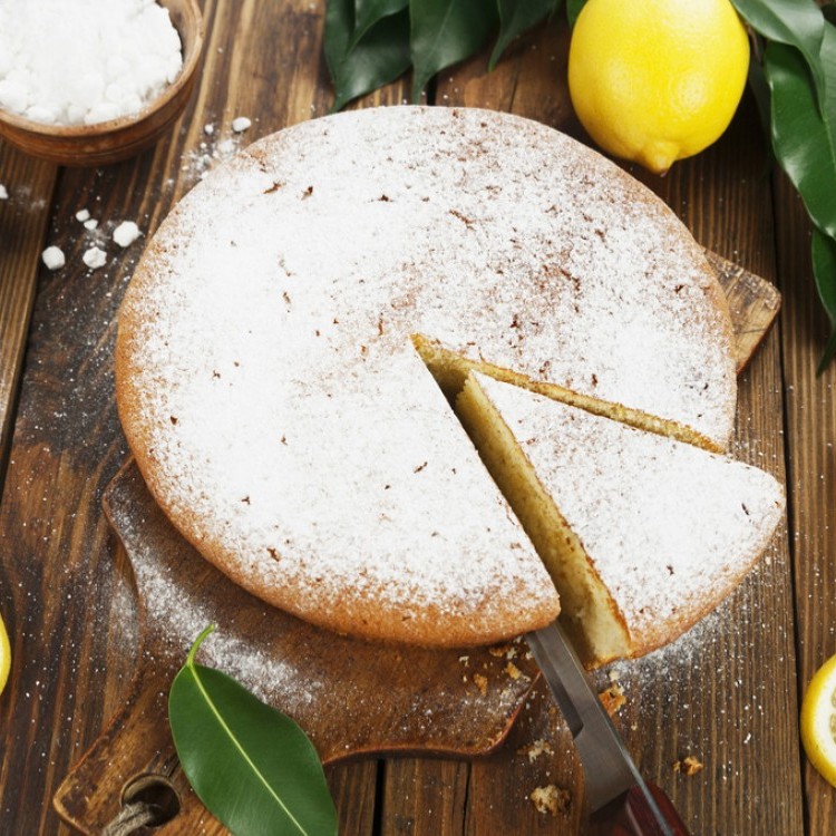 كيك الليمون بالجوز