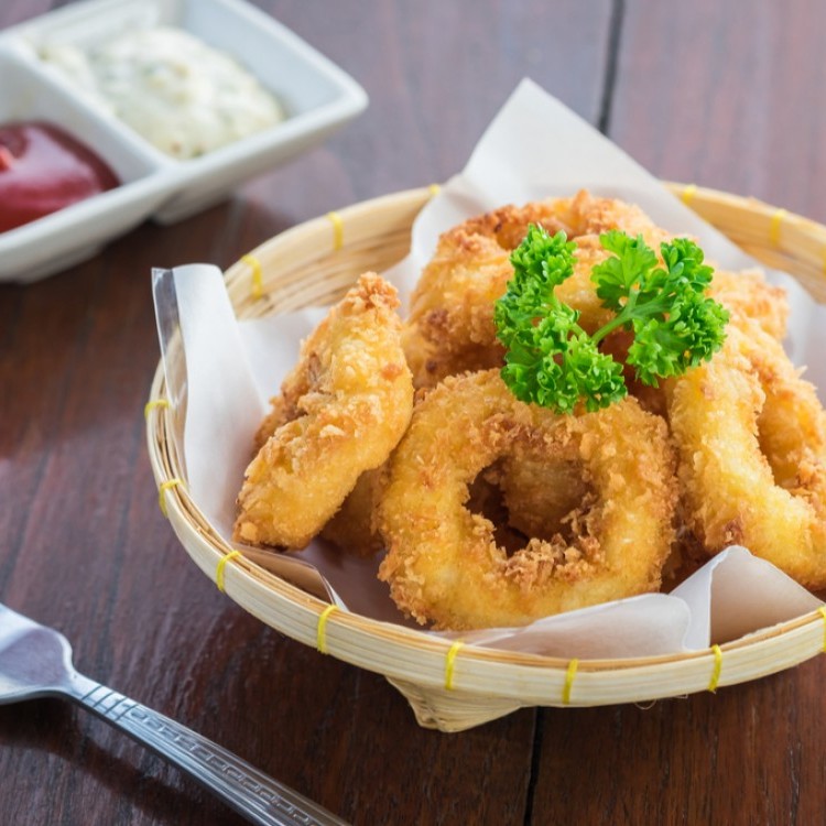 a39ea951618a3e0a92d59428e0e50e01_w750_h750 حلقات البصل المقلية مثل المطاعم