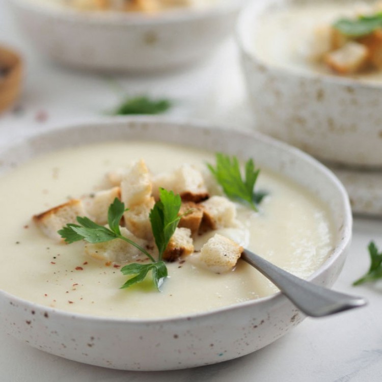 ad5c8272083fd8c9d892f879ab78d2f0_w750_h750 شوربة البطاطس بالذرة