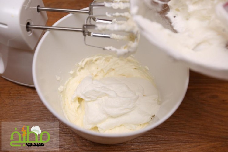 b5fe9febf7e34f6e91eeb0d37d58088e_w750_h500