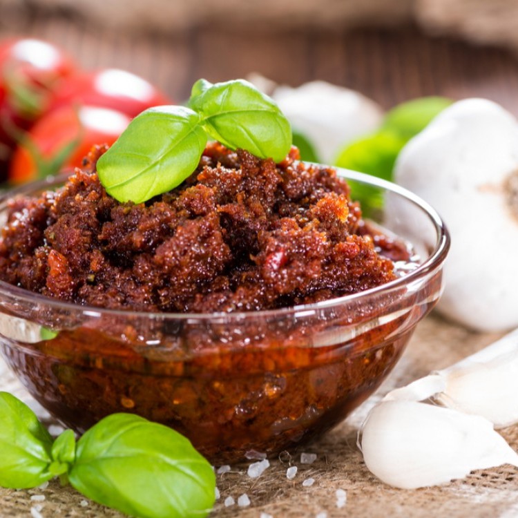 b60235daeadc729f2960c8caebbdc51a_w750_h750 صلصة الطماطم المجففة بالجوز