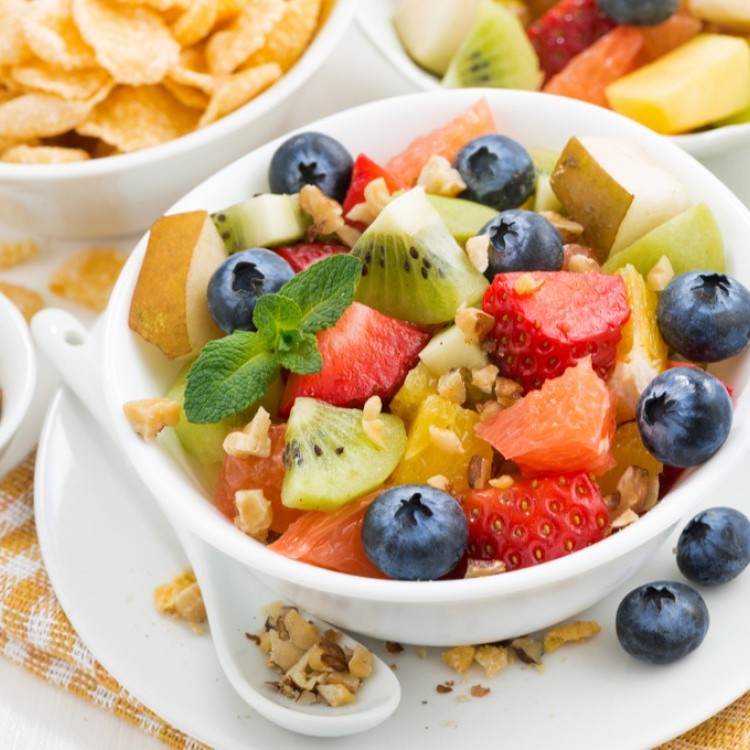 b60bfe74cfbb4d77502cea6ecf74f2e1_w750_h750 سلطة الفواكة بالكورن فليكس