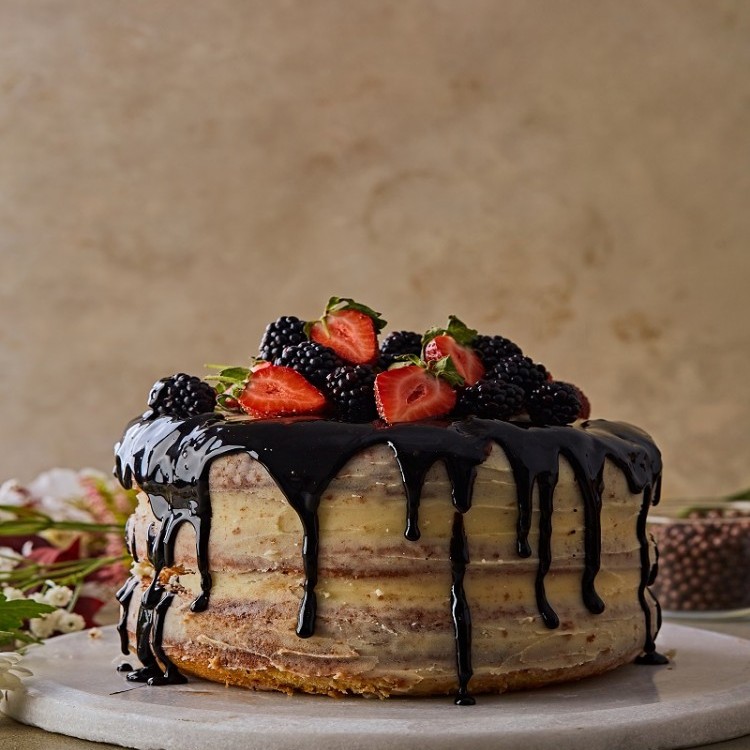 b760168f9afdb5023b60def595772c7b_w750_h750 كيكة التوت بالشوكولاتة