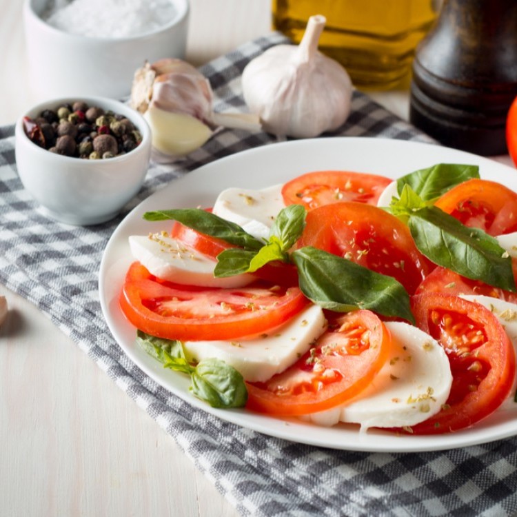 b9bb39a57d093736e797fee330e5ed6b_w750_h750 طماطم مع جبن الموزاريلا