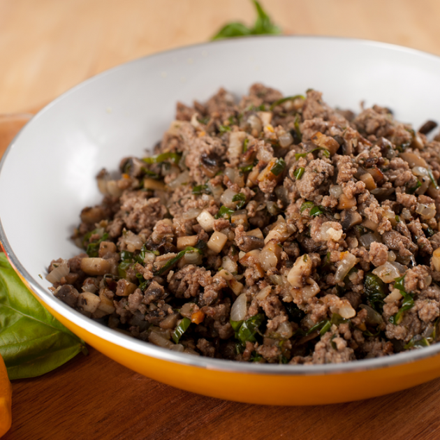 ba1a5a23d34bef2d499139bb80c2857d_w750_h750 فطر باللحمة المفرومة لمقبلات شهية