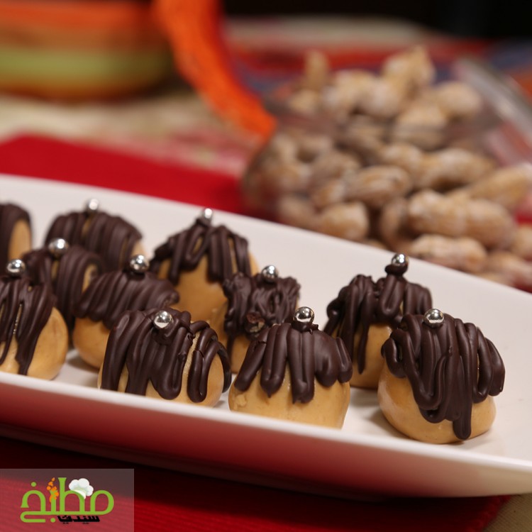 c7006e8abdebfb94236ed0e488ddb1f9_w750_h750 كرات زبدة الفول السوداني خطوة بخطوة بالصور