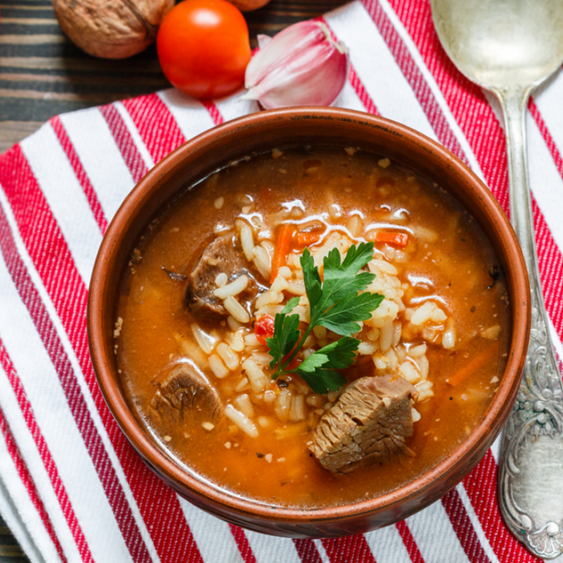 ca571606f177bd61d1d3c3b21ed85731_w750_h750 شوربة الأرز باللحم