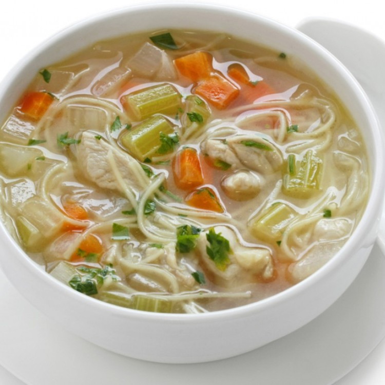 ca65a16fc32646165b8dcefed09ac78d_w750_h750 شوربة النودلز بالدجاج والجزر لرجيم صحي