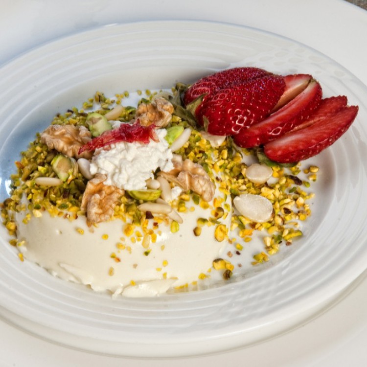 ce4fe4554a0dc0556b51d9fb6b619429_w750_h750 قشطلية بالحليب بالكوب