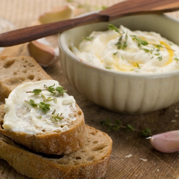 cf181ece13f1dcd0790e3ca433f9ef4e_w750_h750 ثومية بالبطاطس