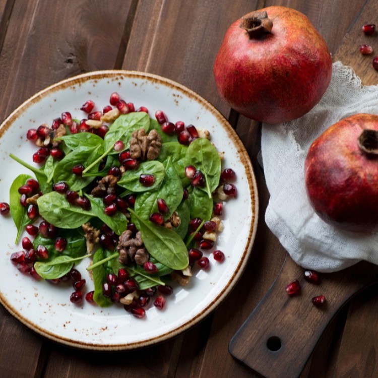 d75f32e6b893d1dc3f480520188c06ad_w750_h750 سلطة الرمان بالسبانخ