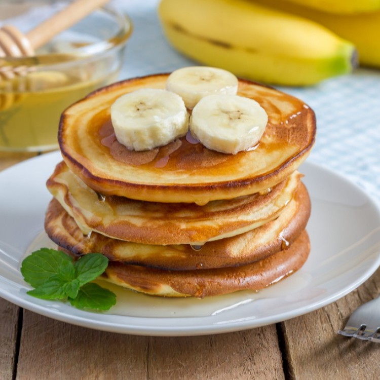 بان كيك بالموز سريع للفطور