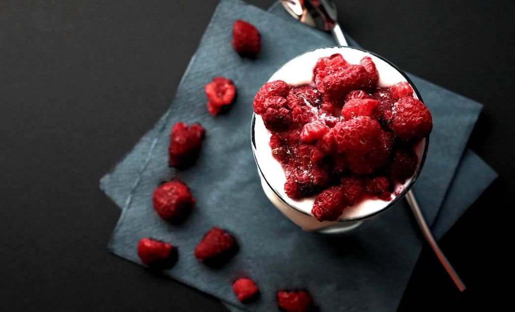 d8a2d98ad8b3-d983d8b1d98ad985-d8a7d984d981d8b1d8a7d988d984d8a9-d8a7d984d986d8a7d8b9d985-d985d8b9-d8a7d984d985d988d8b2 آيس كريم الفراولة الناعم مع الموز