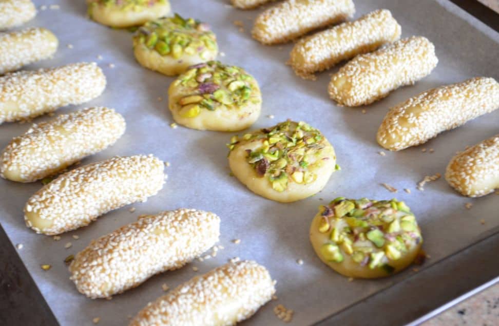 d8a3d8b5d8a7d8a8d8b9-d8a7d984d8aad985d8b1-d8a8d8a7d984d8b3d985d8b3d985 أصابع التمر بالسمسم